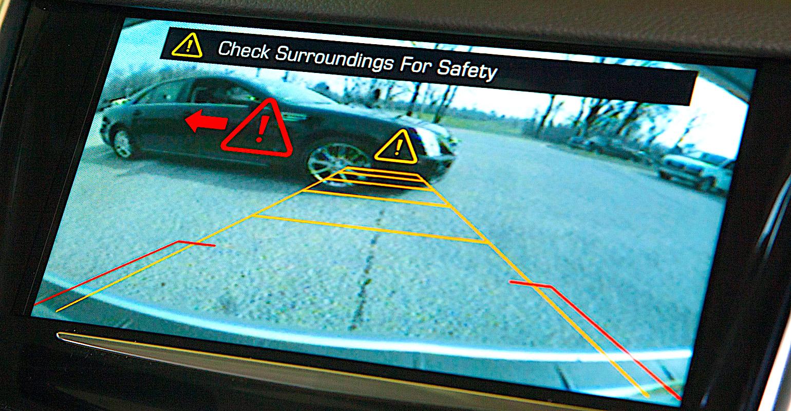 CadillacSafetyTechnolo72.jpg