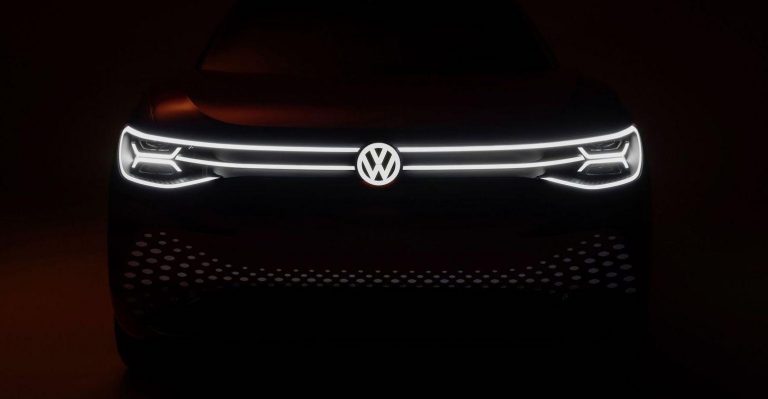 La résine acrylique ouvre la voie à l’emblème VW New-Look