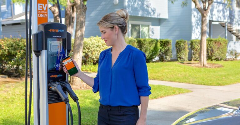 Le groupe de l’industrie des véhicules électriques publie une feuille de route pour les véhicules électriques