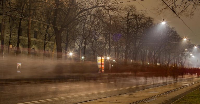 Pouvez-vous voir à travers le brouillard ?  Vous feriez mieux d’être sûr que votre véhicule autonome peut