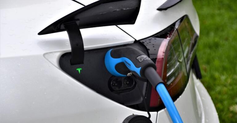 Principes de base de la recharge de véhicules électriques