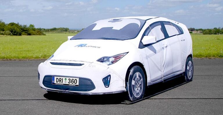 Soft Car 360 Cible de collision plus tolérante pour les tests ADAS