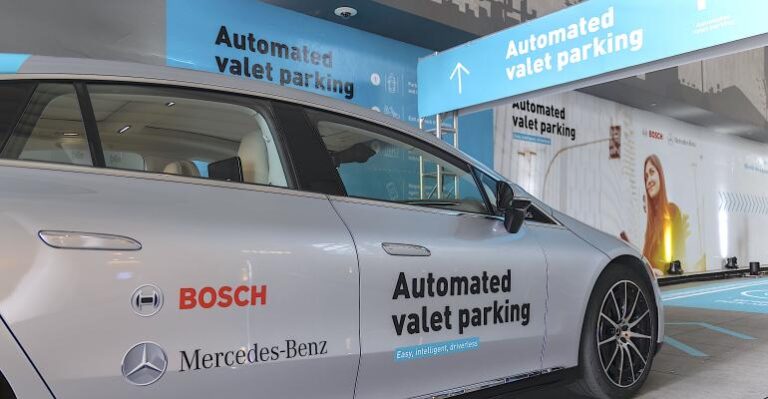 Bosch présente le stationnement automatisé de niveau 4